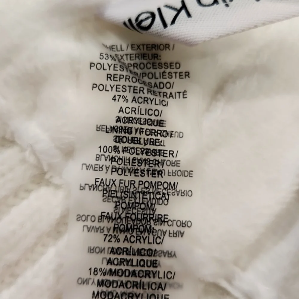 NWT Calvin Klein Cream Faux Fur Pom-Pom Knit Beanie Hat One Size MSRP $48 - Picture 9 of 10